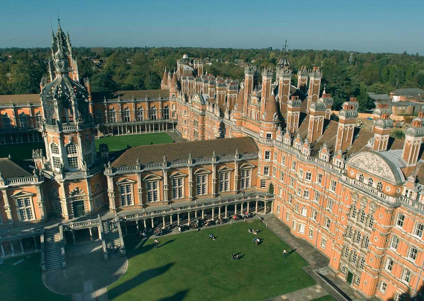 Royal Holloway, University of London в Великобритании